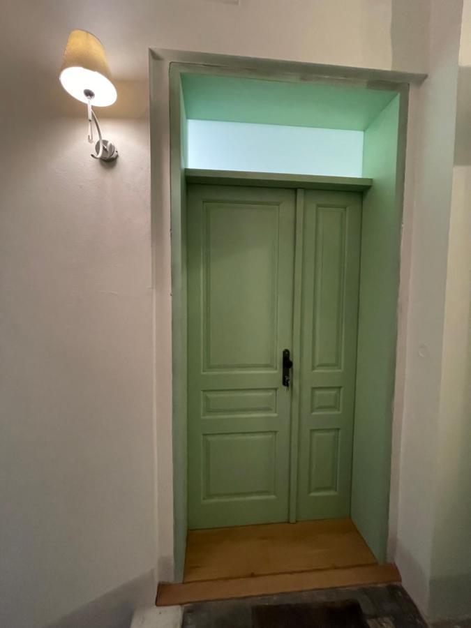 Vintage Apartment Ostrava Center City Екстер'єр фото