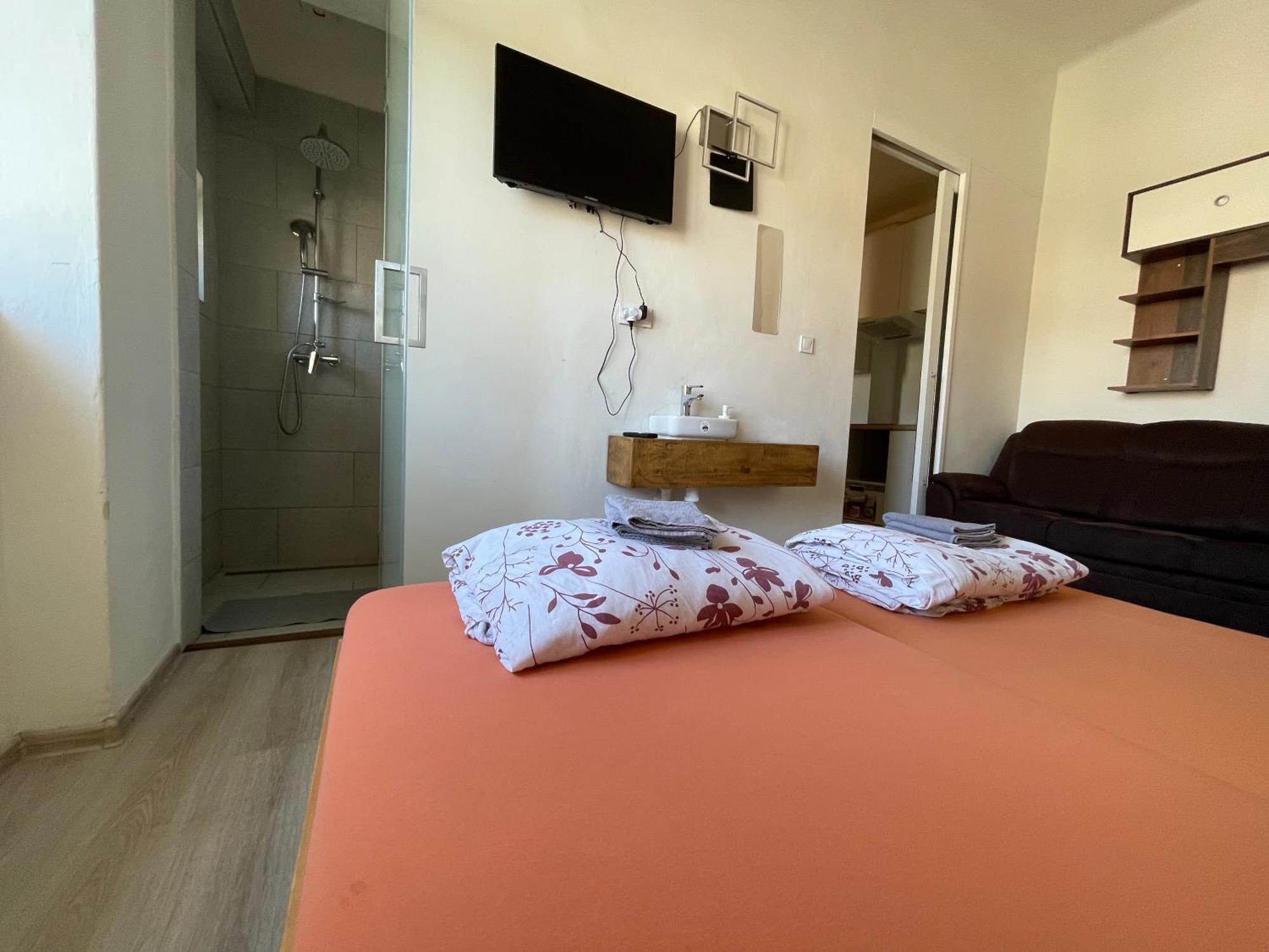 Vintage Apartment Ostrava Center City Екстер'єр фото