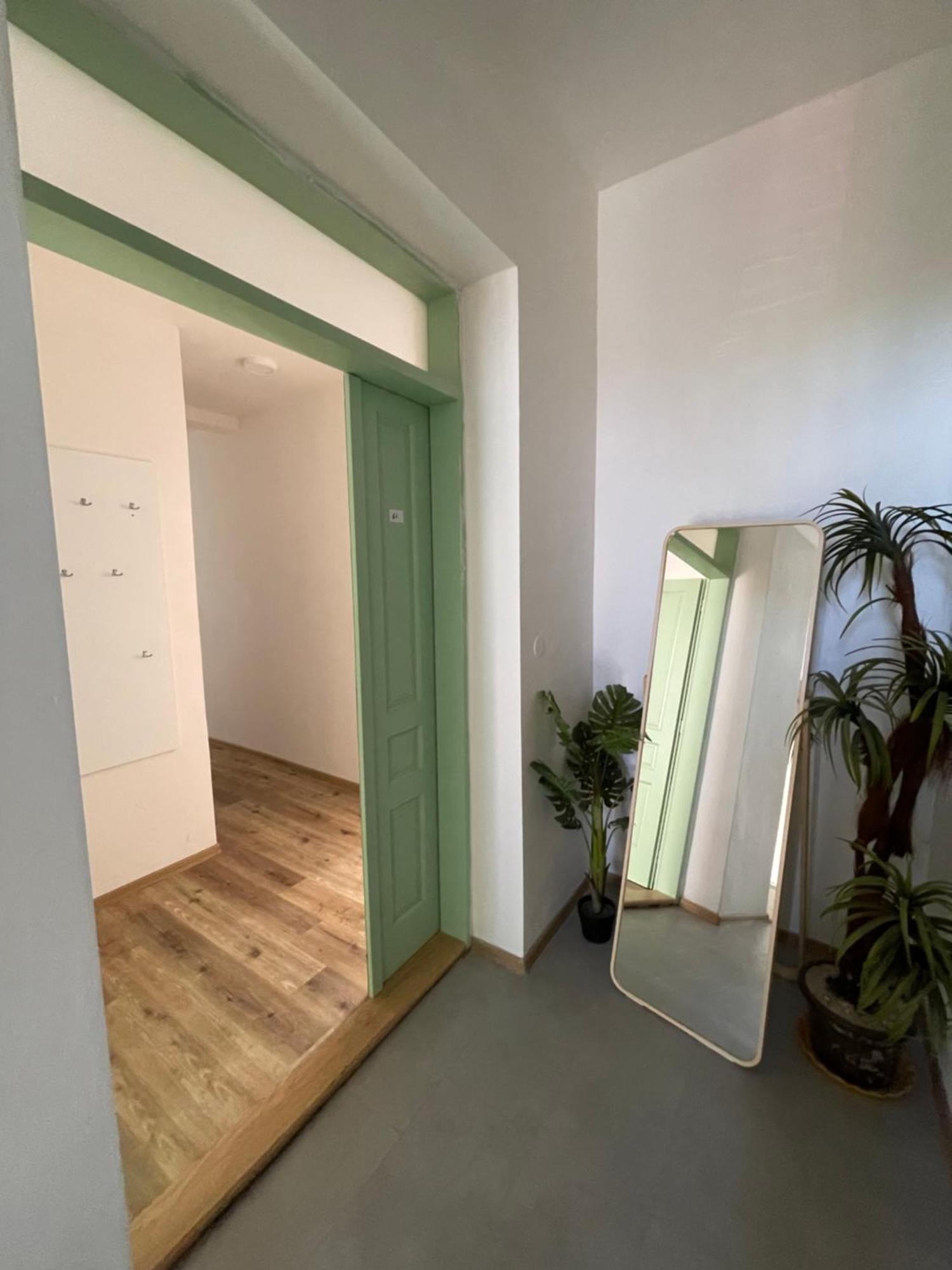 Vintage Apartment Ostrava Center City Екстер'єр фото